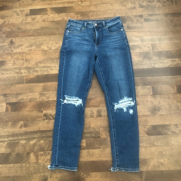 AE Ripped Highest Waist Mom Jean - Picture 2 of 3